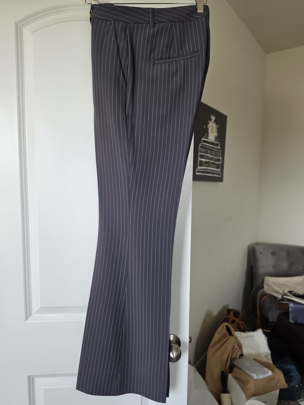 Banana Republic WMN 8 Grey Pinstripe Trousers